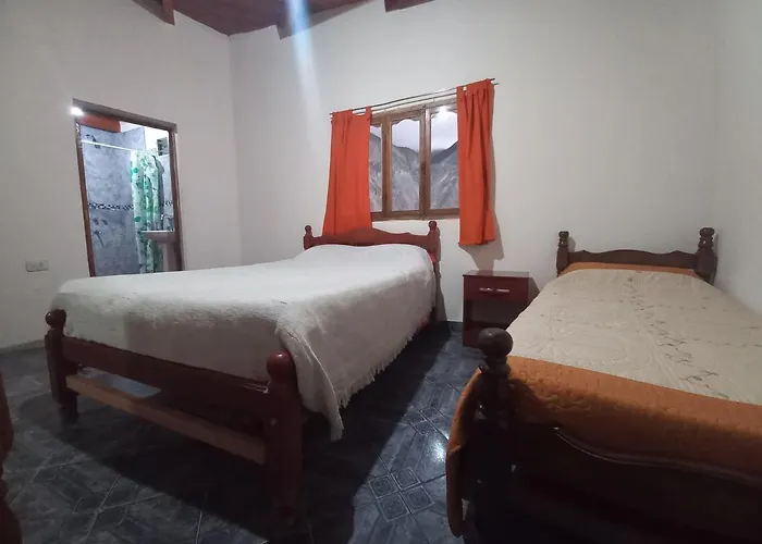 Hospedaje Ale Iruya
